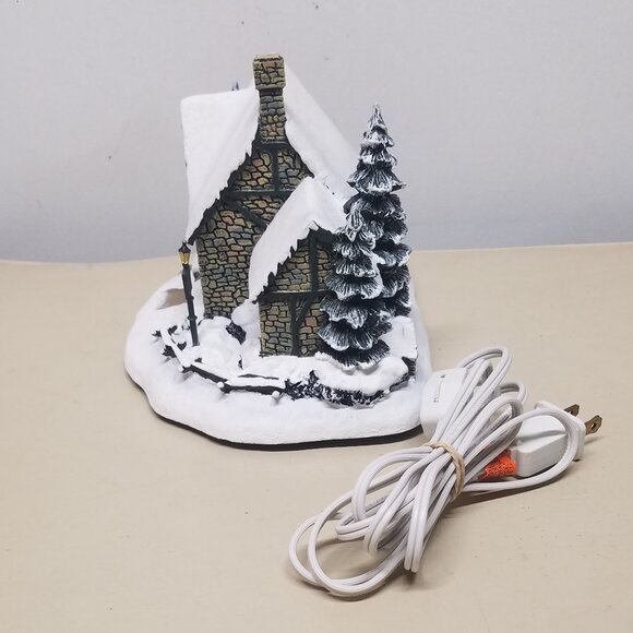 Hawthorn Village Thomas Kinkade Christmas Light Up Village Clothier - Picture 6 of 12
